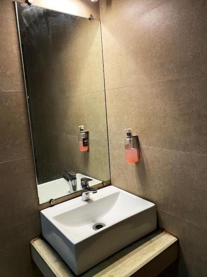 Hotel Pearl'S Bkc Inn- Near Trade Centre, Visa Consulate Mumbai Luaran gambar